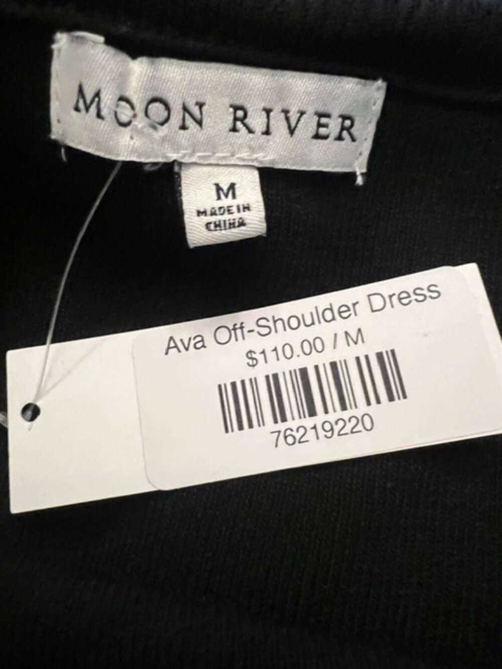 Moon River Black and Cream off shoulder dress - Picture 4 of 6